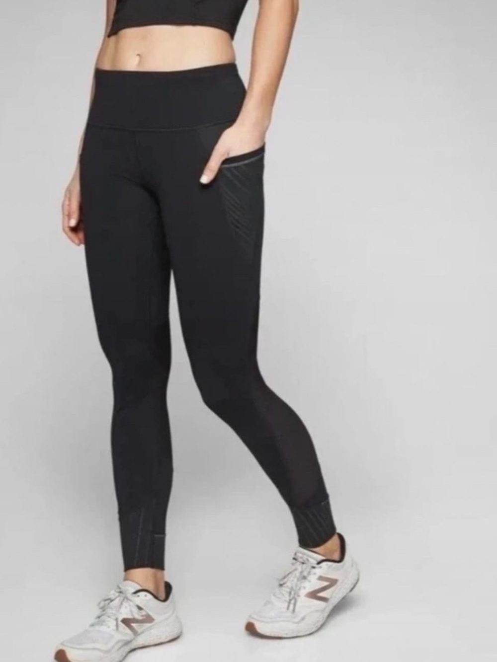 Athleta Women's Shimmer Stripe Relay Tight 2.0 in Black size L Leggings